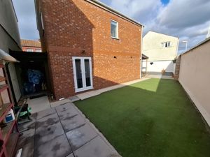 Photo 5- click for photo gallery